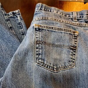 Vintage 90’s BlueBay Boyfriend Jeans - perfectly worn 100% cotton 34x32